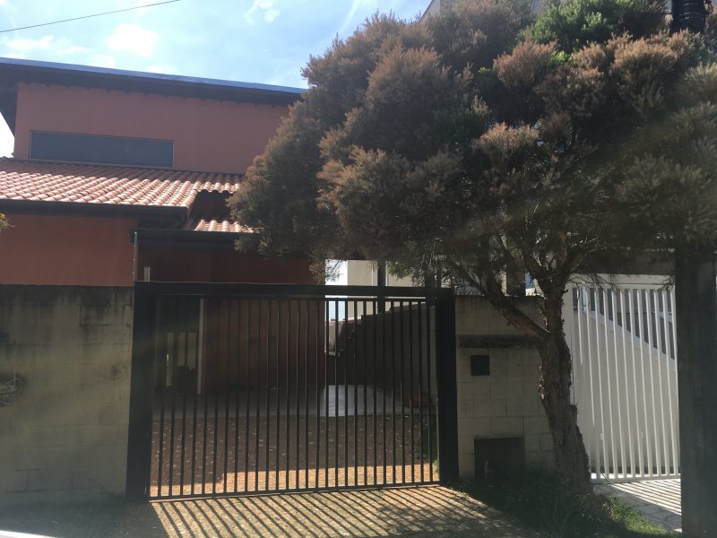 Casa à venda Mirante de Jindiai com 340m² e 4 quartos por R$ 1.000.000 - 1810379251-49fa921a-e3ca-4a13-a1e4-6584f4edf01a.jpeg