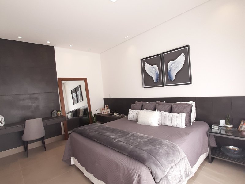 imóvel com 204m² - Jardim Botânico - Uberlândia