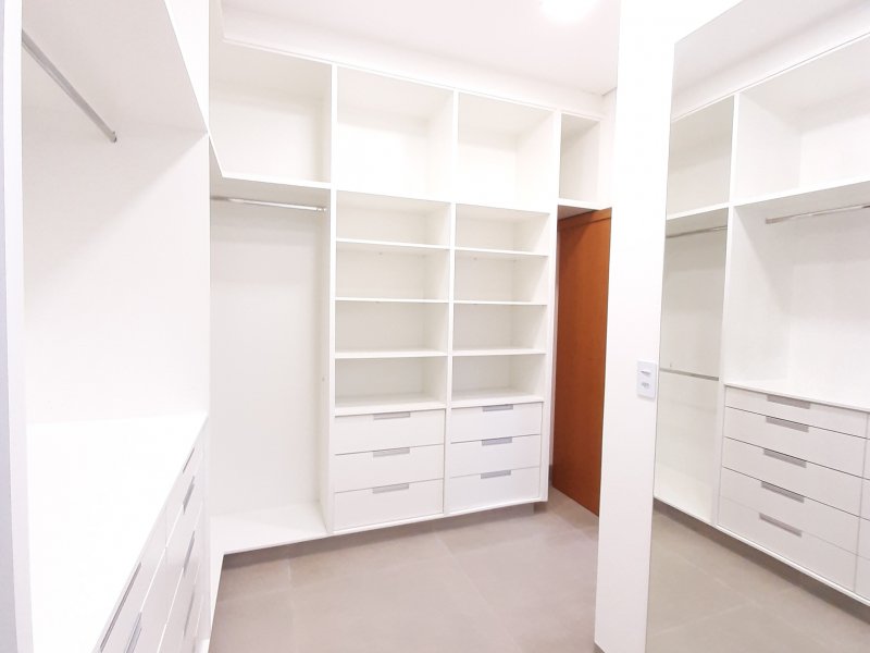 imóvel com 204m² - Jardim Botânico - Uberlândia