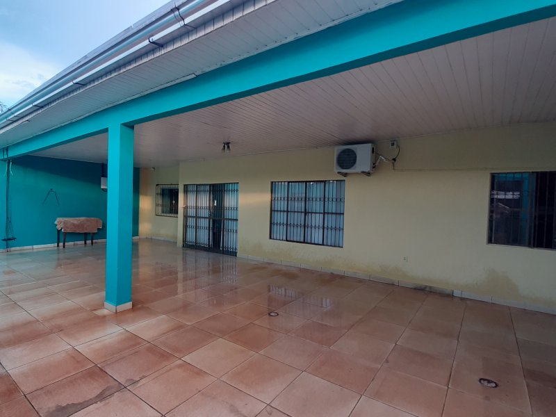 Casa à venda Cohab com 320m² e 3 quartos por R$ 450.000 - 137742042-3.jpg