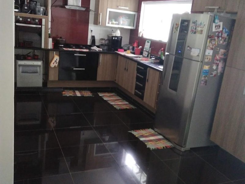 Casa de condomínio à venda Jacarepaguá com 320m² e 3 quartos por R$ 605.000 - 1551021477-img-20200709-wa0029.jpg