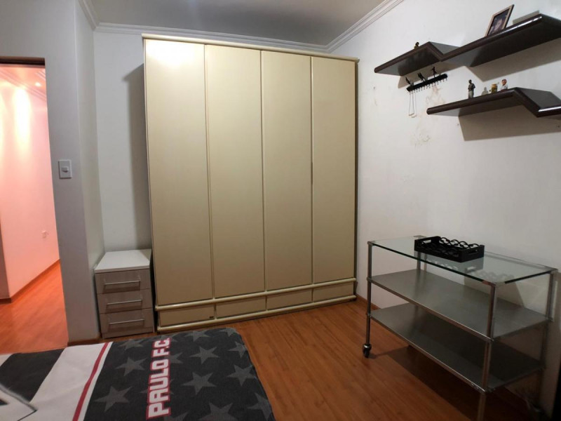 Casa à venda Vila Yolanda com 230m² e 5 quartos por R$ 750.000 - 2048695454.jpg