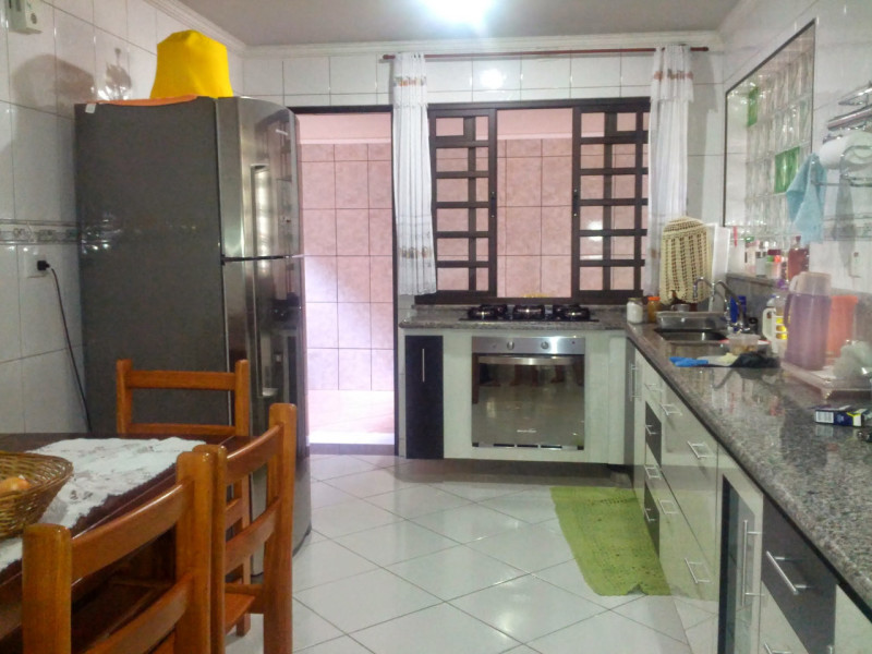 Casa à venda Vila Yolanda com 230m² e 5 quartos por R$ 750.000 - whatsapp-image-2020-07-11-at-17394614.jpeg