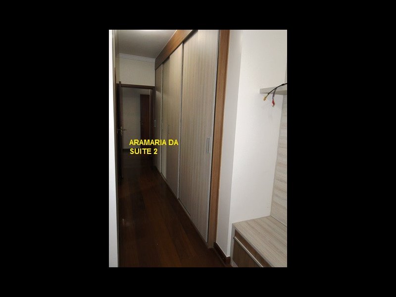 Apartamento à venda Vila Coqueiro com 187m² e 3 quartos por R$ 950.000 - 608640665-suite-2-armario-dsc06941.jpg