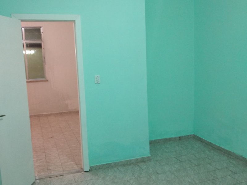 Casa à venda Realengo com 216m² e 2 quartos por R$ 350.000 - 1061475491-quarto-da-frente.jpg