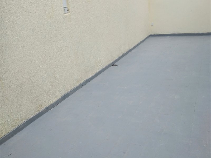 Casa à venda Realengo com 216m² e 2 quartos por R$ 350.000 - 568868855-quintal.jpg