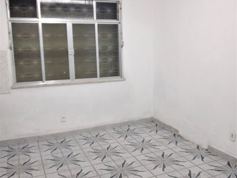 Casa à venda Realengo com 216m² e 2 quartos por R$ 350.000 - 687474400-copa.jpg