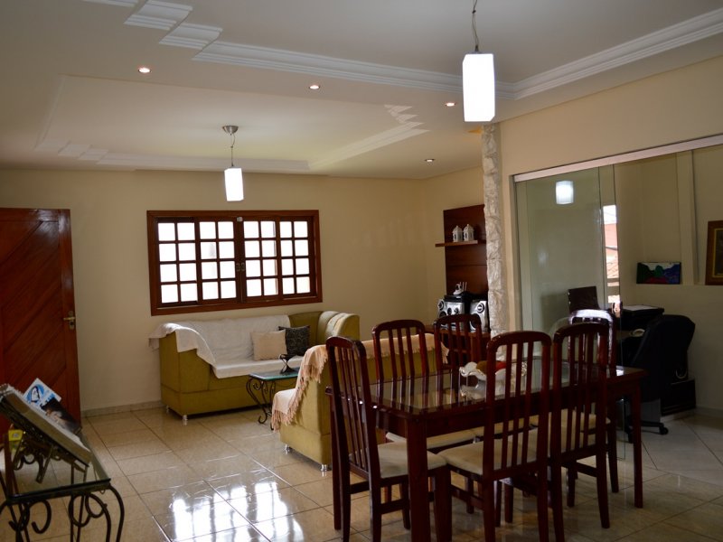 imóvel com 300m² - Jardinópolis - Belo Horizonte