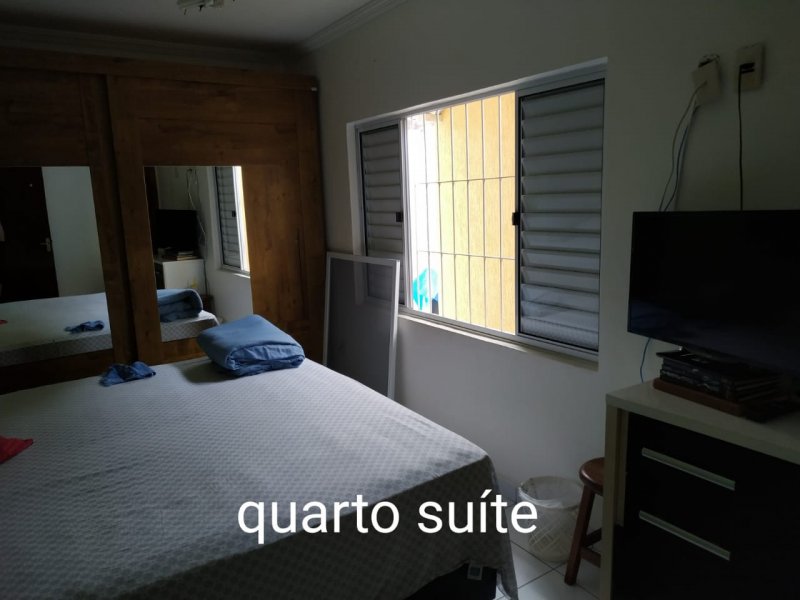 Casa à venda Vila Caiçara com 333m² e 3 quartos por R$ 480.000 - 242548302-quarto-suite-2.jpeg