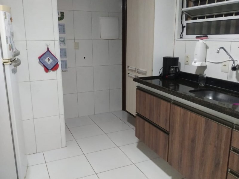 Casa à venda Vila Caiçara com 333m² e 3 quartos por R$ 480.000 - 633820437-cozinha.jpeg