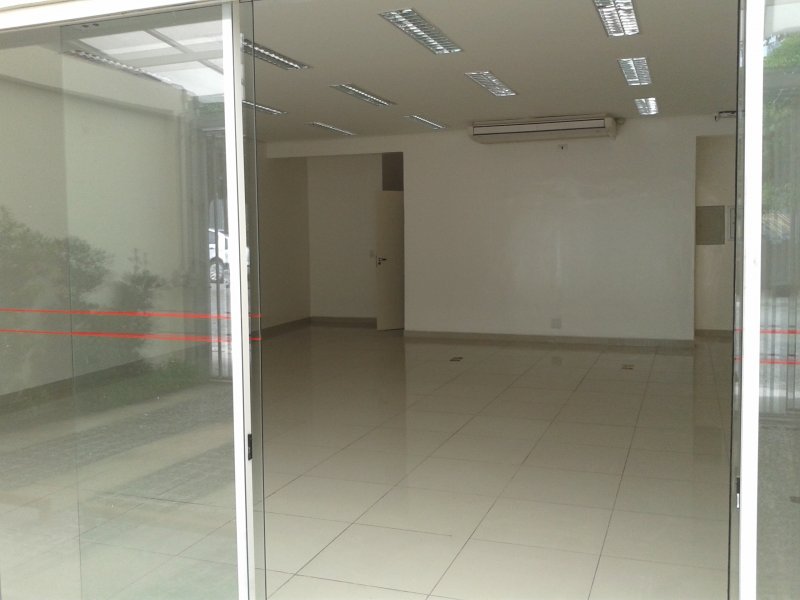 Comercial à venda Jardim Dom Bosco com 150m² e  quartos por R$ 1.000.000 - 1070937830-loja-porta-automatica-e-salao.jpg