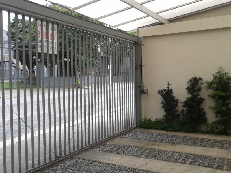 Comercial à venda Jardim Dom Bosco com 150m² e  quartos por R$ 1.000.000 - 1541884801-loja-garagem-3-carros.jpg