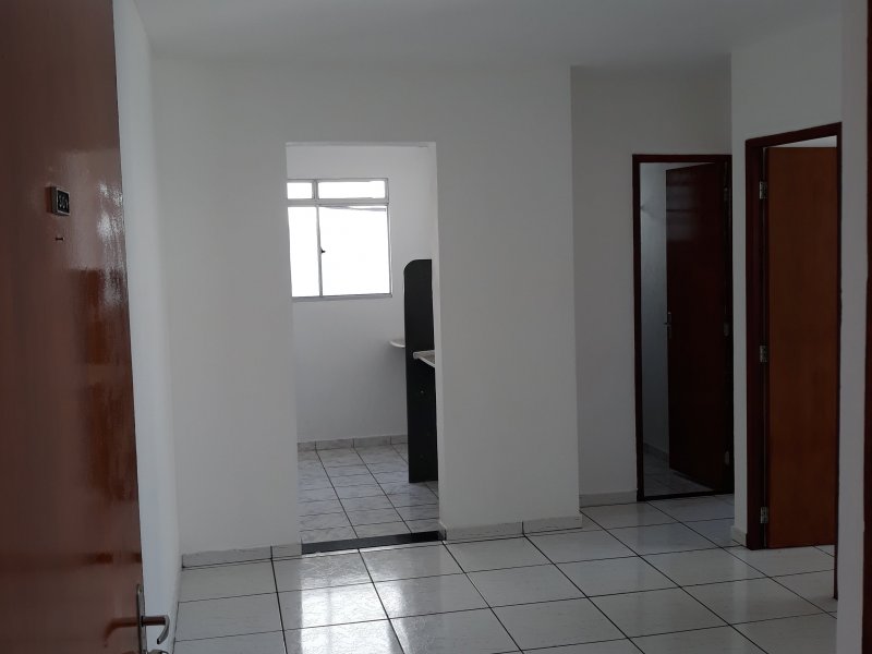 Apartamento à venda Arsenal com 48m² e 2 quartos por R$ 82.000 - 659226269-20180407-154634.jpg
