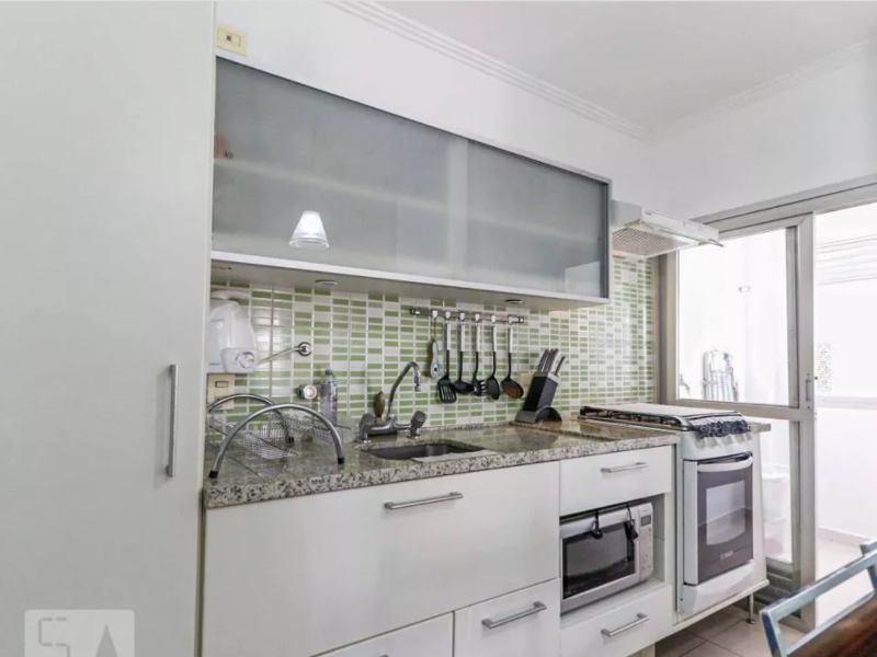 Apartamento à venda Campo Belo com 47m² e 2 quartos por R$ 670 - 1708657108-004-cozinha.png