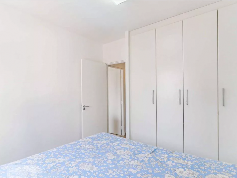 Apartamento à venda Campo Belo com 47m² e 2 quartos por R$ 670 - 290725107-016-quarto1.png