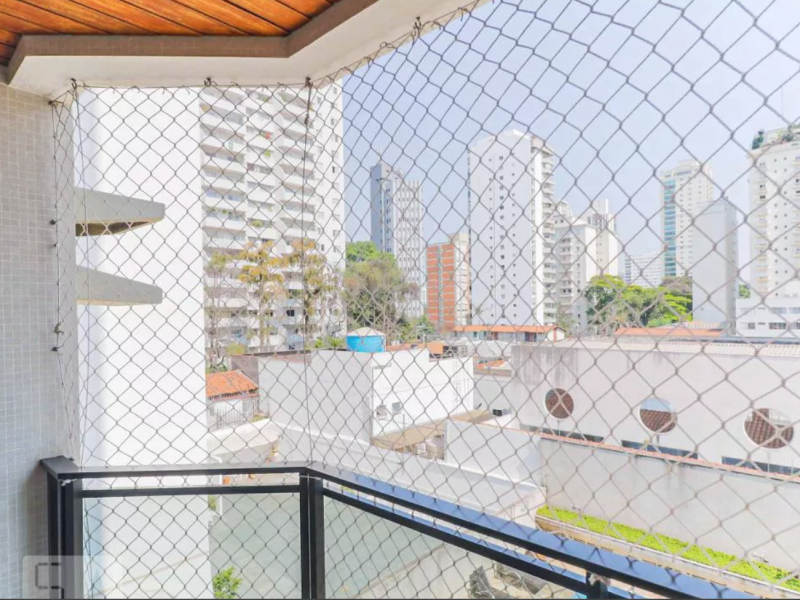 Apartamento à venda Campo Belo com 47m² e 2 quartos por R$ 670 - 355378094-020-varanda.png