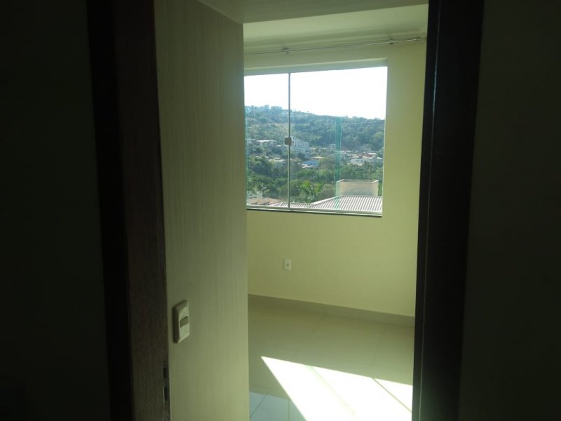 Casa à venda Lúcio de Abreu com 250m² e 3 quartos por R$ 550.000 - 190304937-whatsapp-image-2020-06-13-at-20.jpeg