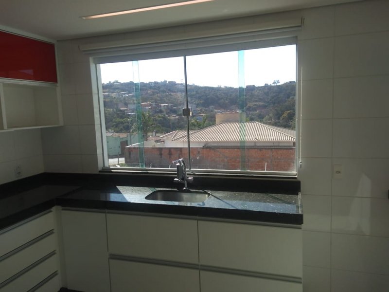 Casa à venda Lúcio de Abreu com 250m² e 3 quartos por R$ 550.000 - 94625909-whatsapp-image-2020-06-13-at-20.jpeg