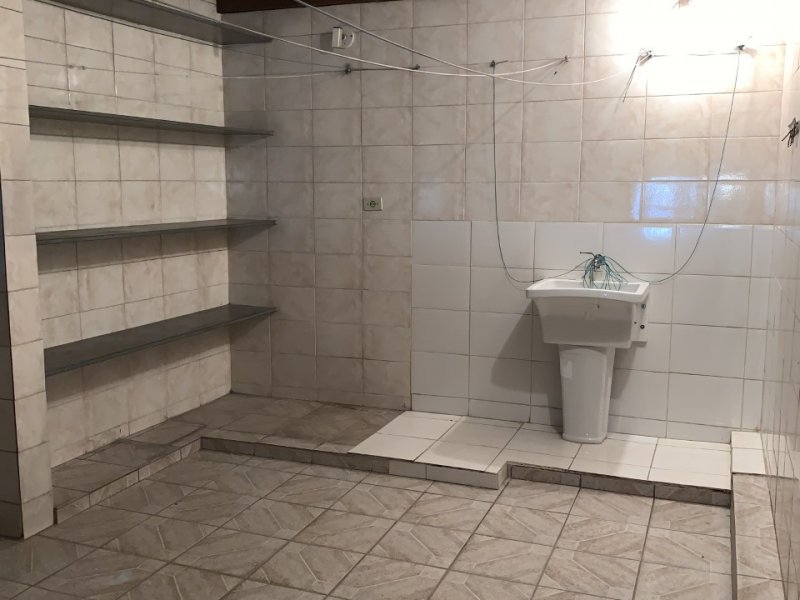 Casa à venda Vila Basiléia com 119m² e 4 quartos por R$ 540.000 - 1881252428-lavanderia.jpg
