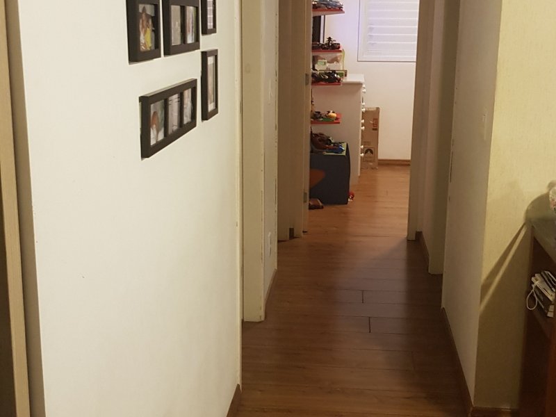 Apartamento à venda Vila Moinho Velho com 69m² e 3 quartos por R$ 530.000 - 1949024054-corredor.jpg