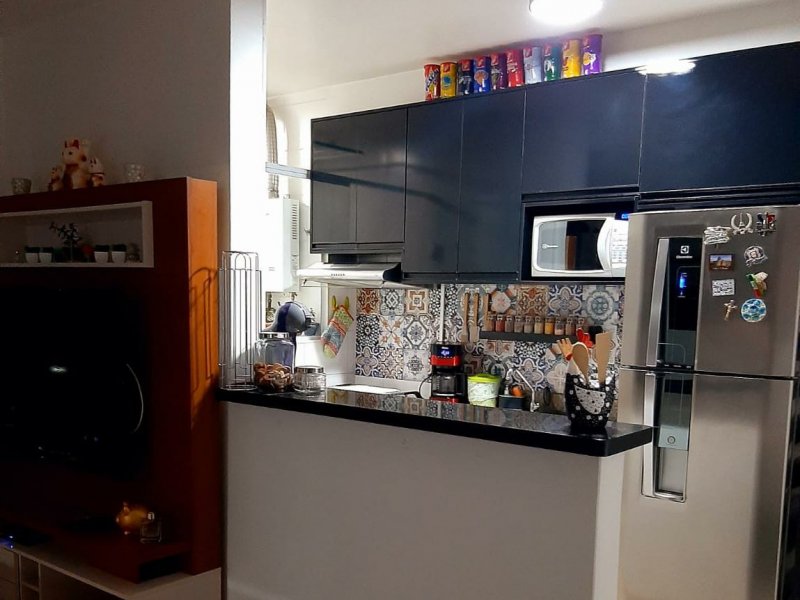 Apartamento à venda Jardim Parque Morumbi com 53m² e 2 quartos por R$ 300.000 - 1049735572-cozinha-2.jpeg
