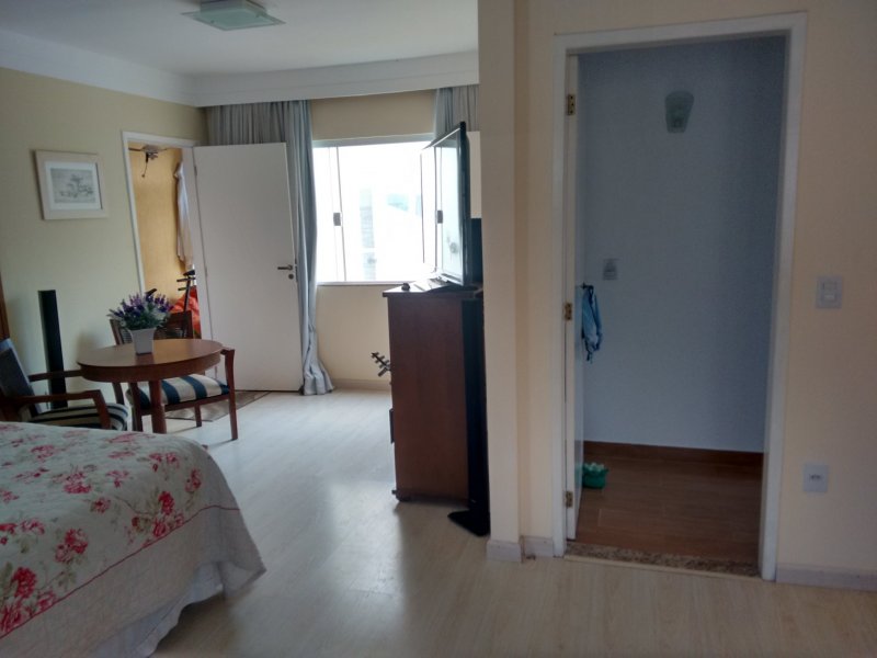 Casa à venda Centro com 150m² e 3 quartos por R$ 790.000 - 1872213304-foto-casa-pirai-suite.jpg