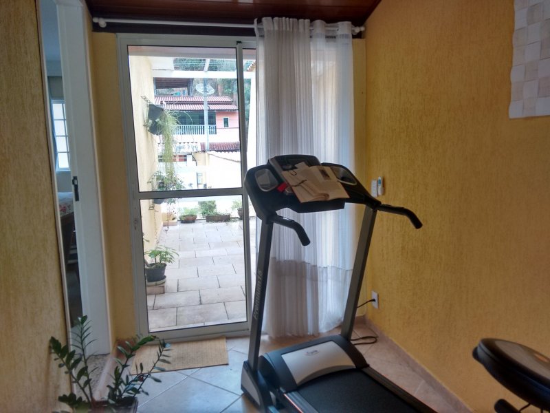 Casa à venda Centro com 150m² e 3 quartos por R$ 790.000 - 1998391266-foto-casa-pirai-academia02.jpg