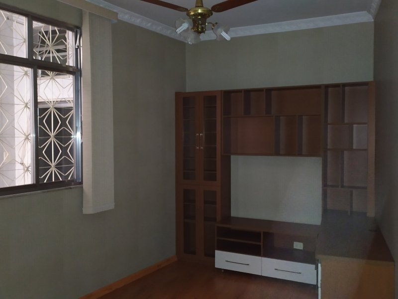 Casa à venda Brás de Pina com 130m² e 2 quartos por R$ 450.000 - 71716033-07-quarto1-2.jpg