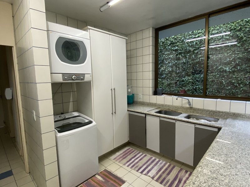 imóvel com 483m² - Saguaçu - Joinville