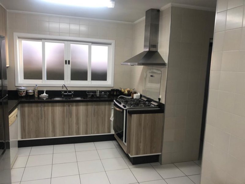 Casa de condomínio à venda Alphaville com 374m² e 4 quartos por R$ 2.370.000 - 1653708629-copa-cozinha-foto-3.jpg