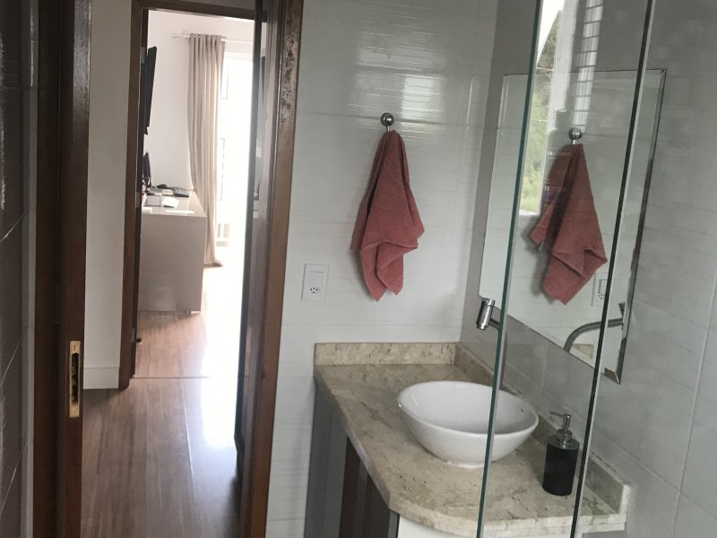 Casa de condomínio à venda Pinheirinho com 140m² e 3 quartos por R$ 850.000 - 119060166-6b5ff017-60fa-4c37-b86f-84ed3a1f8cde.jpeg