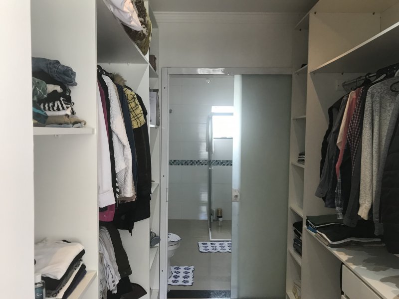 Casa de condomínio à venda Pinheirinho com 140m² e 3 quartos por R$ 850.000 - 1411370061-d76d59e7-05d5-40aa-ae11-5067d953848c.jpeg