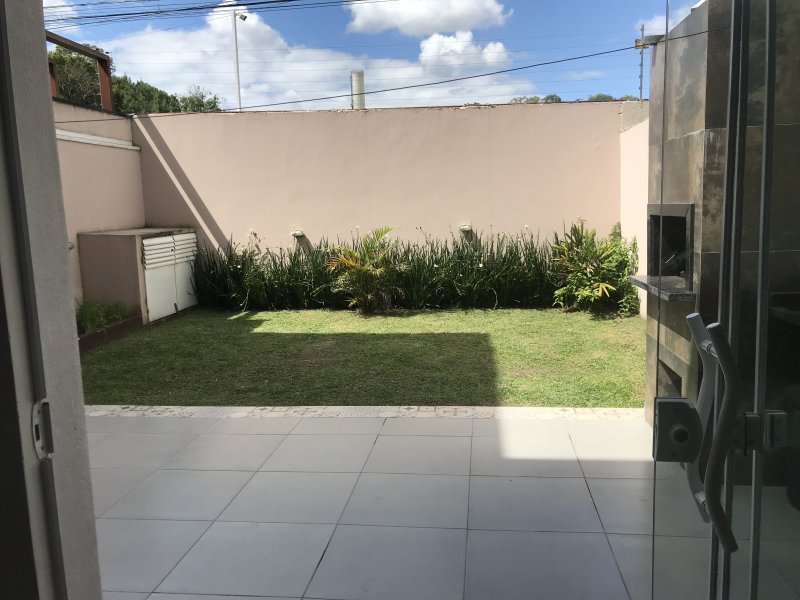 Casa de condomínio à venda Pinheirinho com 140m² e 3 quartos por R$ 850.000 - 1844216716-957585bd-6f6e-49ea-a2cd-254c4653c29d.jpeg
