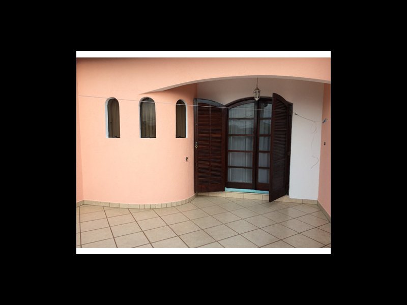 Casa à venda Jardim Las Vegas com 225m² e 3 quartos por R$ 490.000 - 1964381616-bimg-300.jpg