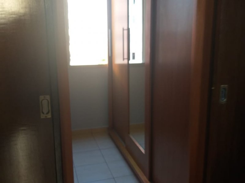 Apartamento à venda Piratininga com 65m² e 3 quartos por R$ 270.000 - 956547401-closet3.jpeg
