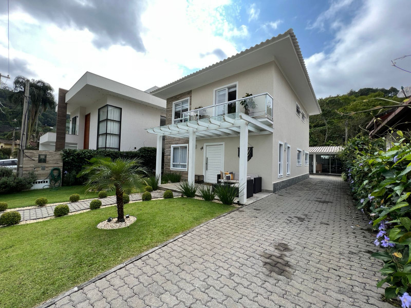 Casa de condomínio à venda Barra do Imbuí com 305m² e 4 quartos por R$ 1.300.000 - 1043722984-b1b3a0a6-969b-4d8b-a215-095d1616d933.jpeg