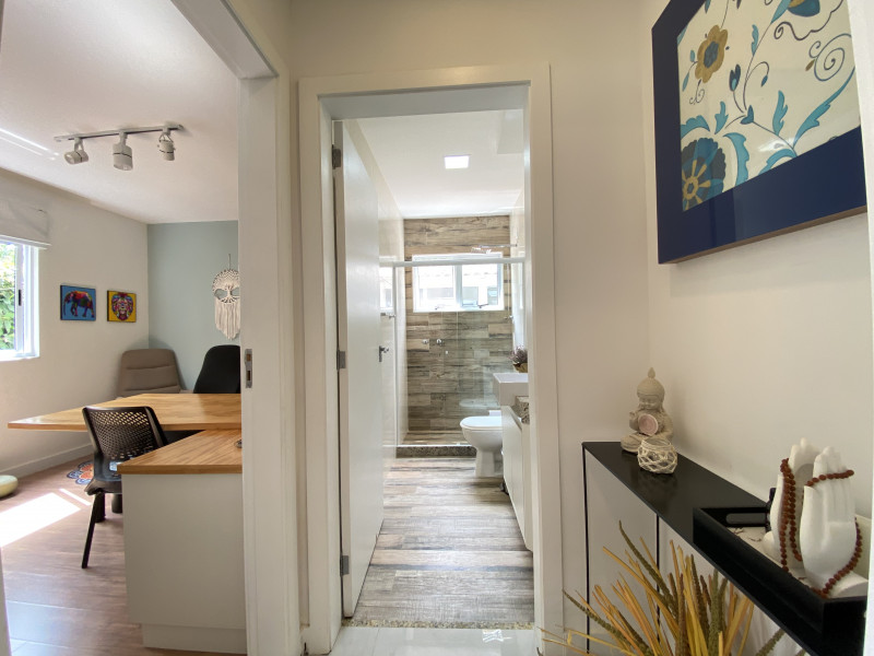 Casa de condomínio à venda Barra do Imbuí com 305m² e 4 quartos por R$ 1.300.000 - 980619188-img-4242.jpeg