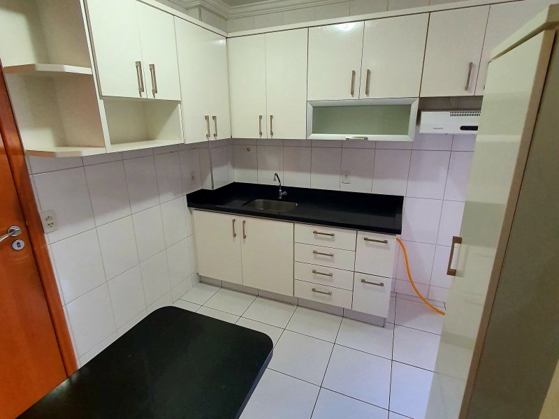 Apartamento à venda Setor Central com 78m² e 3 quartos por R$ 315.000 - 128912387-20200716-165949.jpg