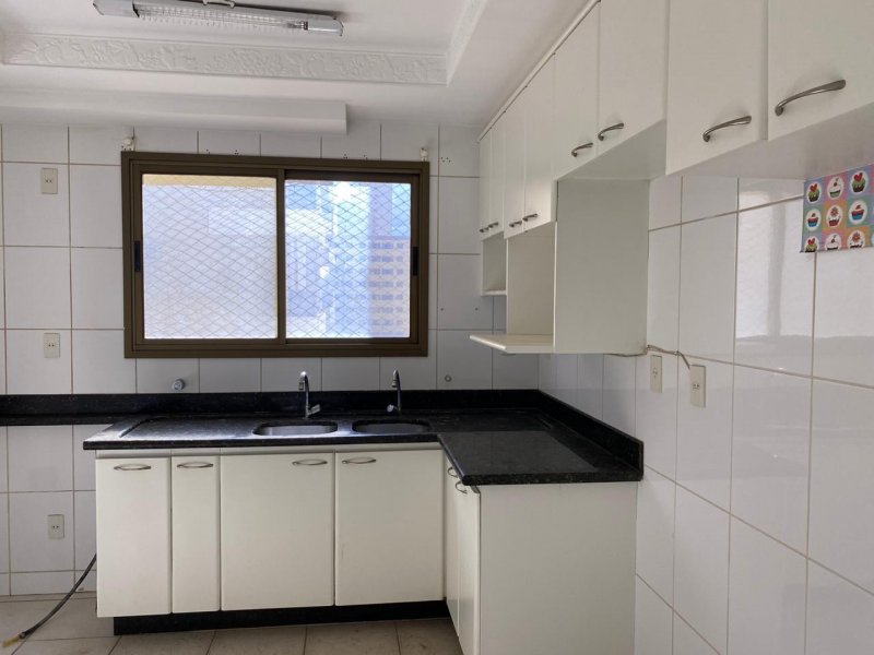 Apartamento à venda Alto da Glória com 1134m² e 3 quartos por R$ 515.000 - 1684076889-cozinha-2.jpg