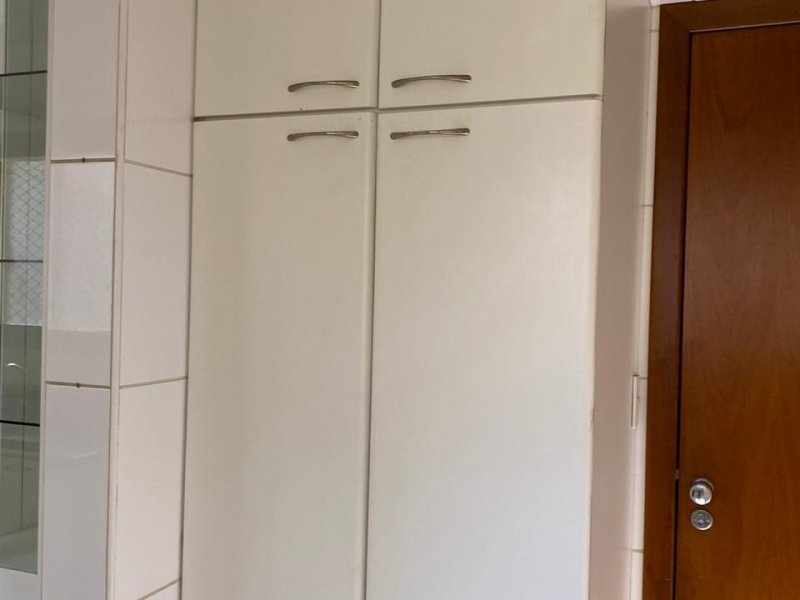 Apartamento à venda Alto da Glória com 1134m² e 3 quartos por R$ 515.000 - 933192397-armario-cozinha-2.jpg