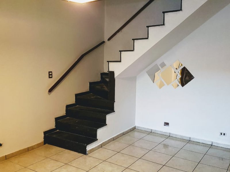 Casa à venda Vila Camilópolis com 206m² e 3 quartos por R$ 620.000 - 1363136012-41ddc5ea-aa85-46c9-9fff-4910a0a741e6.jpg
