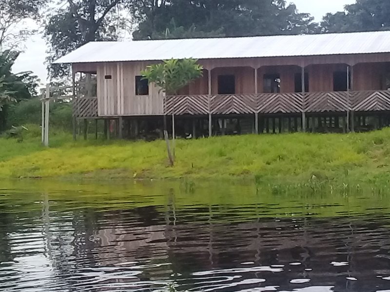 Terreno à venda Rio Manacapuru com 2194m² e  quartos por R$ 250.000 - 751318295-capela-4.jpg