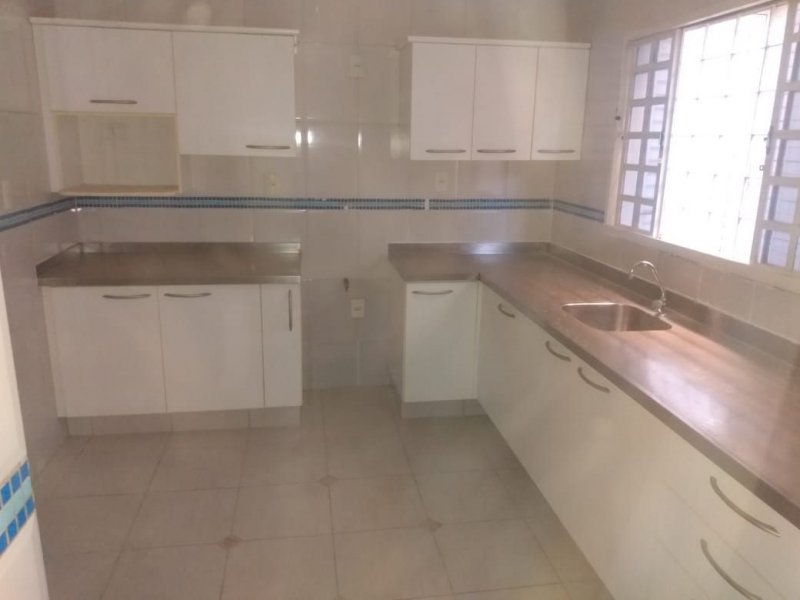 Casa à venda Samambaia com 60m² e 3 quartos por R$ 320.000 - 1710182126-6b45a057-0016-4b32-a801-d3c33f8c7663.jpg