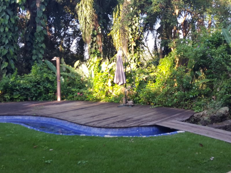 Casa de condomínio à venda Chácaras Embu Colonial com 650m² e 4 quartos por R$ 1.800.000 - 1548310378-piso-inferior-deck-2.jpg