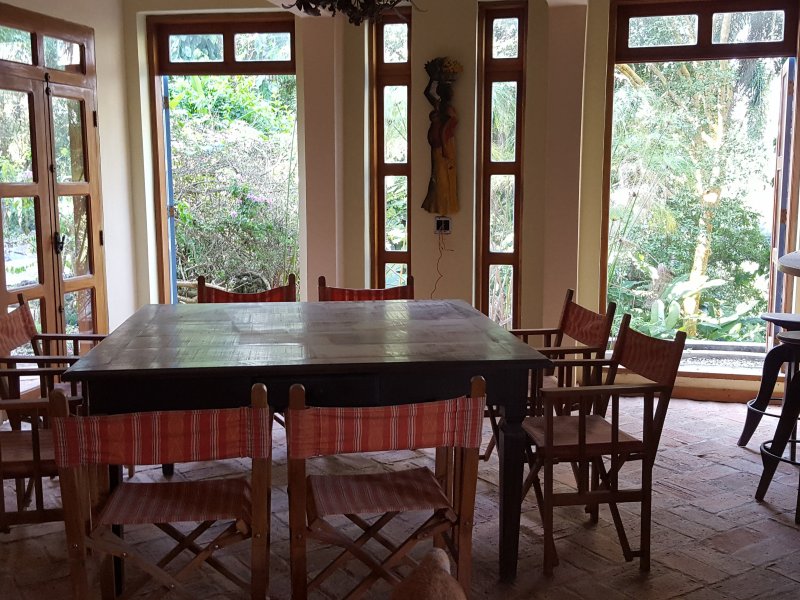 Casa de condomínio à venda Chácaras Embu Colonial com 650m² e 4 quartos por R$ 1.800.000 - 508567564-piso-inferior-salao-5.jpg