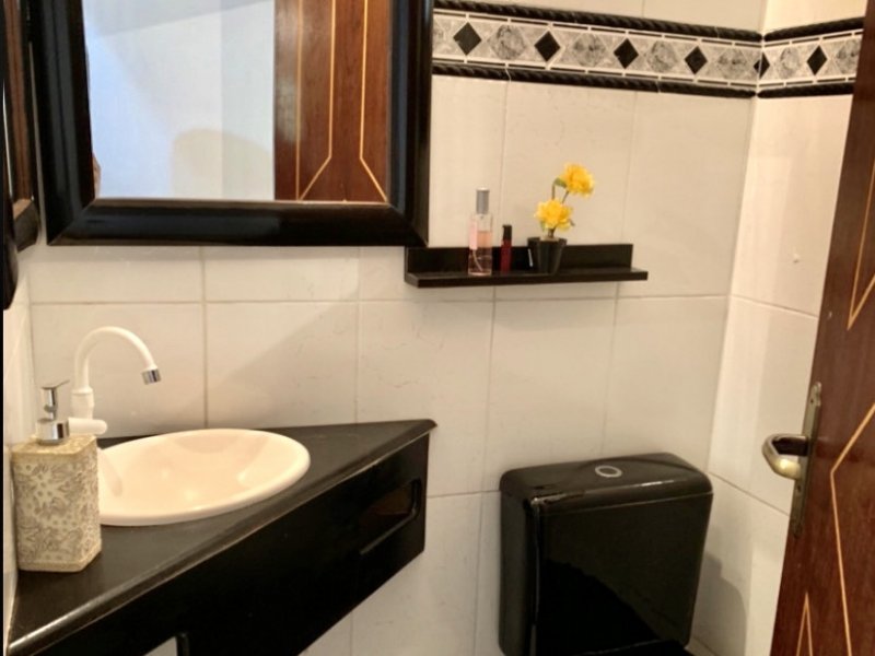 Casa de condomínio à venda Parque dos Príncipes com 280m² e 7 quartos por R$ 900.000 - 1777253116-18d9b18b-73f5-4369-8c94-f3ba056ea5ac.jpeg