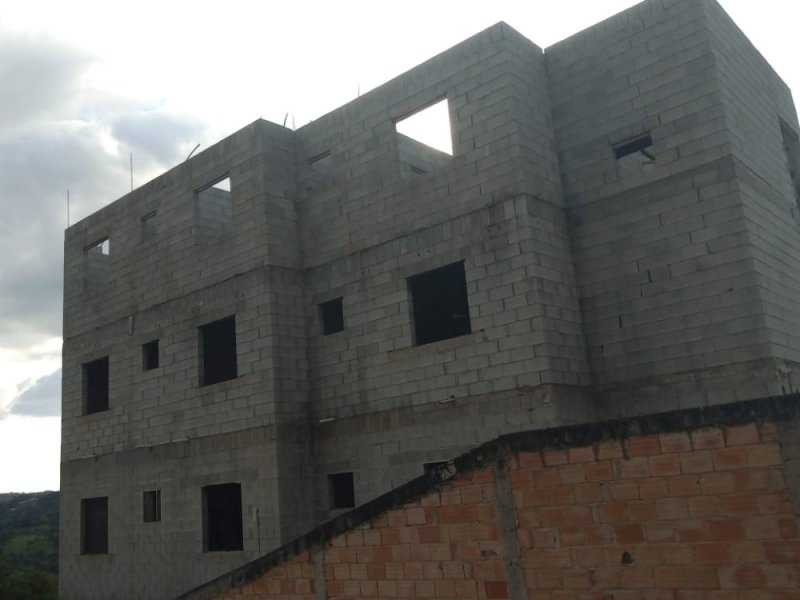 Apartamento à venda Luana com 320m² e 3 quartos por R$ 585.000 - 423719961-img-20200712-wa0093.jpg