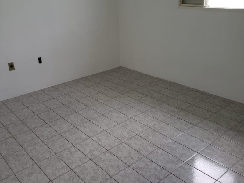 Casa à venda Jardim Santo Antônio II com 130m² e 3 quartos por R$ 249.000 - 1948862816-6f447bce-123d-41a9-a85f-f9fe0193a7b9.jpeg