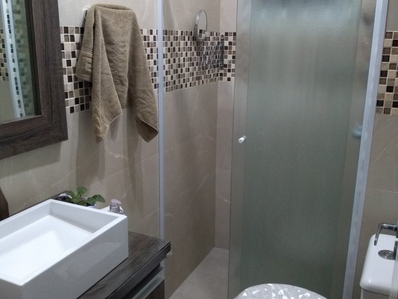 Apartamento à venda Paulicéia com 47m² e 2 quartos por R$ 230.000 - 740686323-banheiro.jpg
