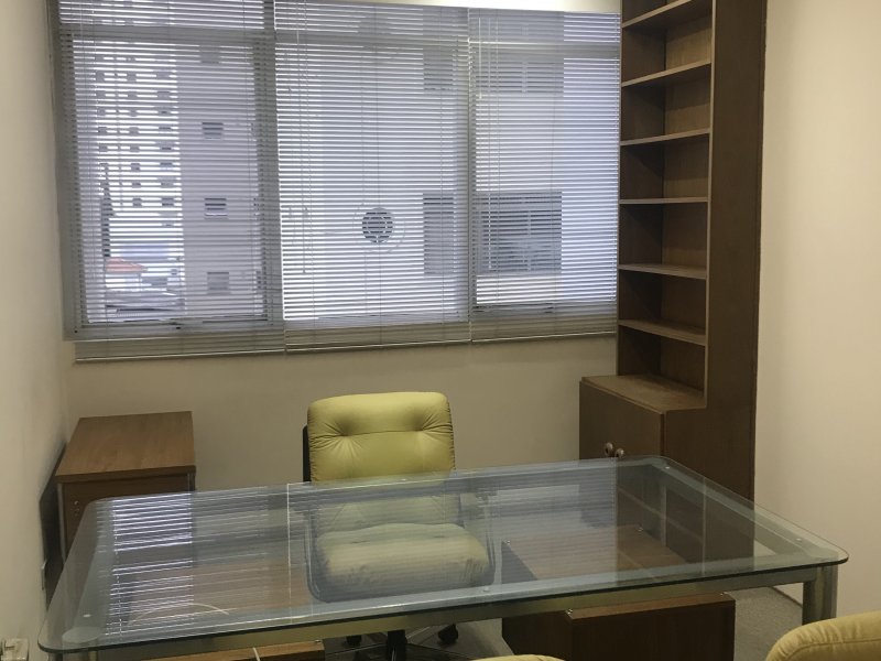 Comercial para alugar Centro com 65m² e  quartos por R$ 200.000 - 1080288641-96e73098-24ec-48ce-ab7e-eb21f3bf8716.jpeg